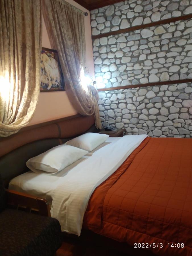 Xenonas Platia Loutraki (Pella) Exterior foto