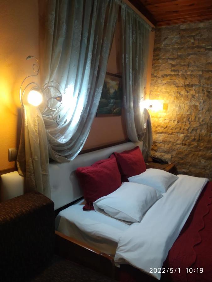Xenonas Platia Loutraki (Pella) Exterior foto