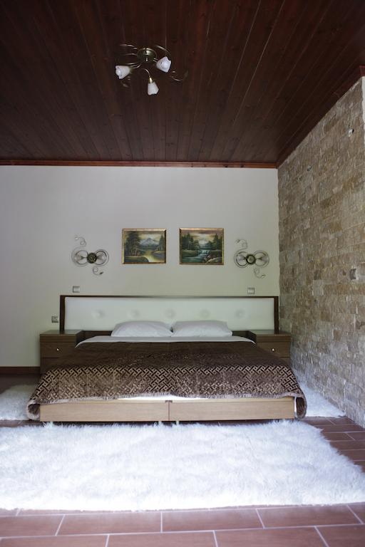 Xenonas Platia Loutraki (Pella) Exterior foto