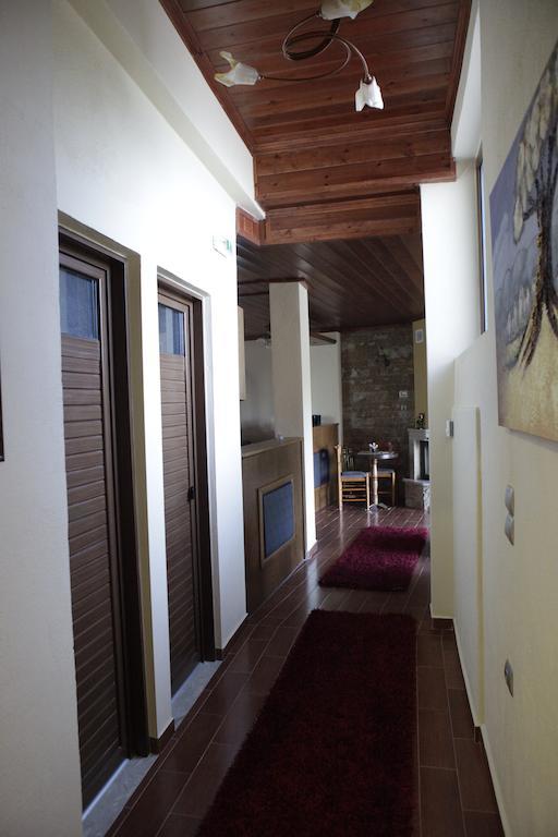 Xenonas Platia Loutraki (Pella) Exterior foto
